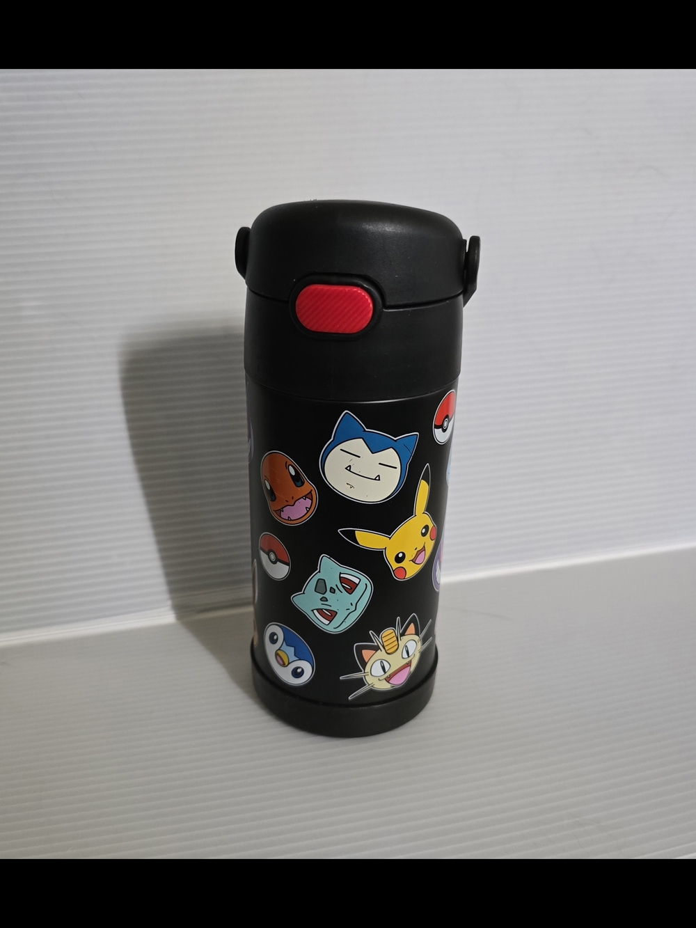 Black Pokémon 12oz Stainless Steel Water Bottle with Bail Handle